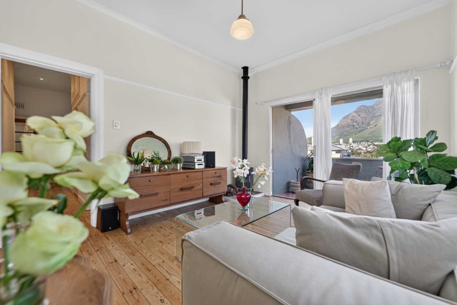 2 Bedroom Property for Sale in Gardens Western Cape